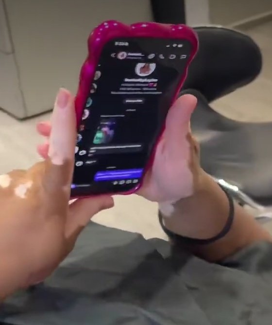 SURROUNDED ON ALL SIDES tweet media