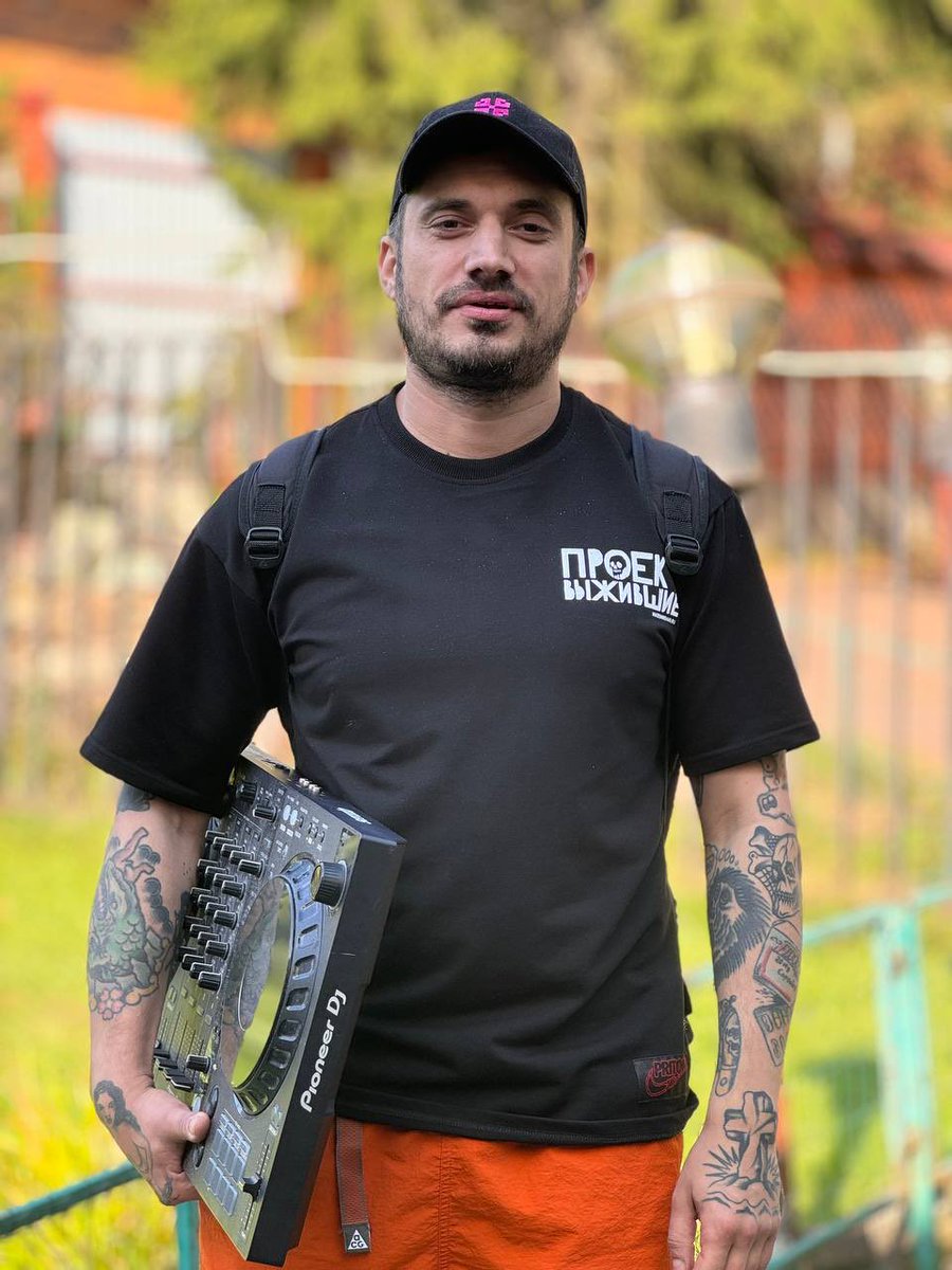 ÖБЪĚБÖlIlΞHHЫЙ tweet media