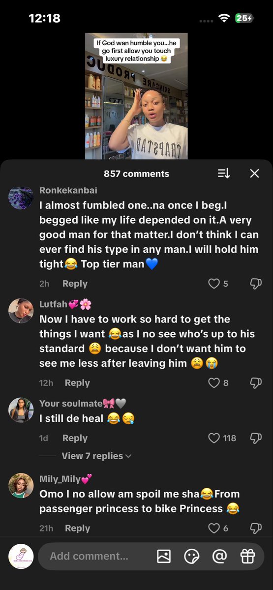 ๐๐๐ก๐ข๐ ๐๐ฅ๐๐ฎ๐ฌ๐๐ง๐๐๐ซ๐ (๐๐๐๐ค ๐ฎ๐ฉ) tweet media