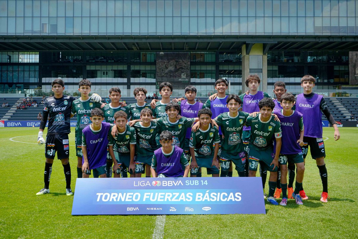 Club León tweet media
