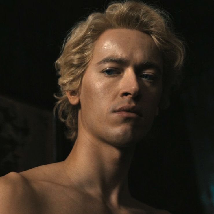 elle | daughter of harrenhal. tweet media