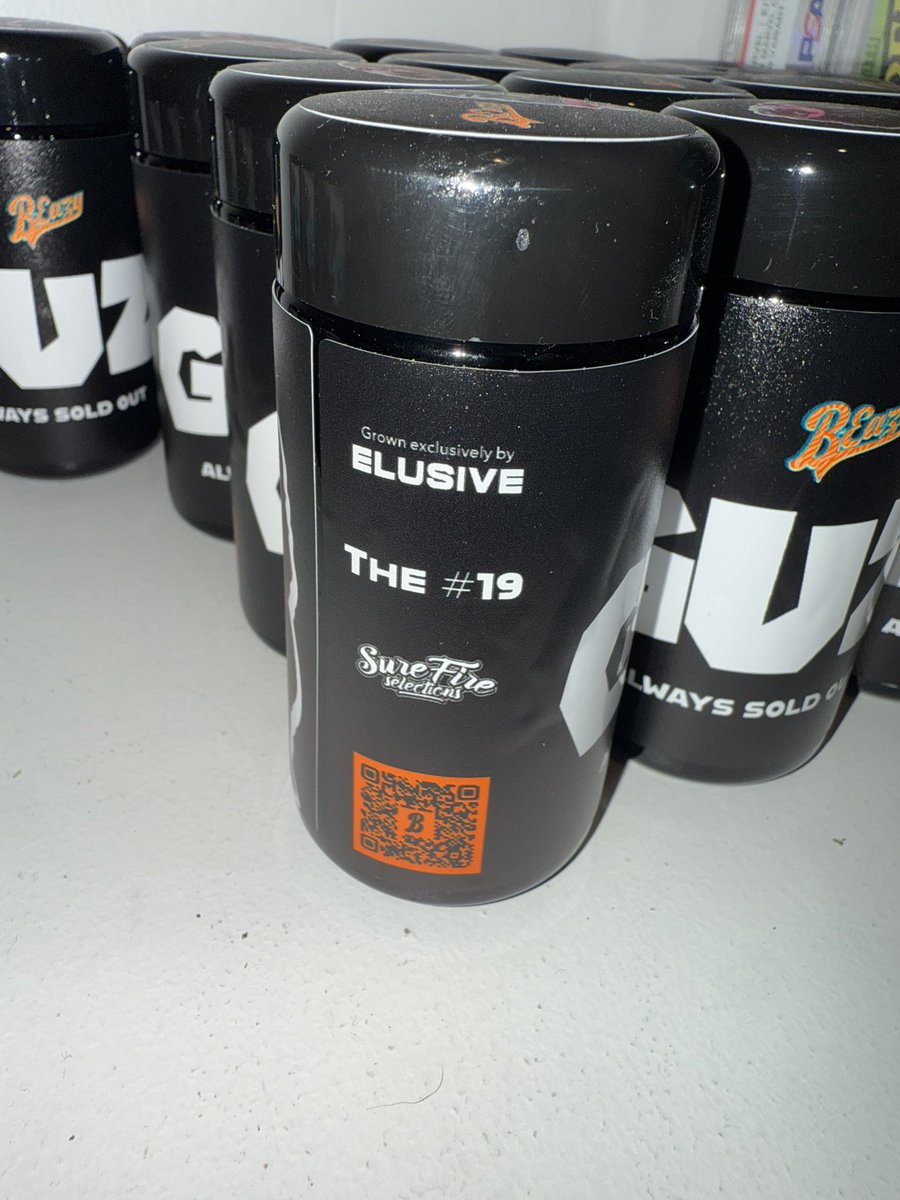 10 toes 🏃🏾♂️💰 tweet media