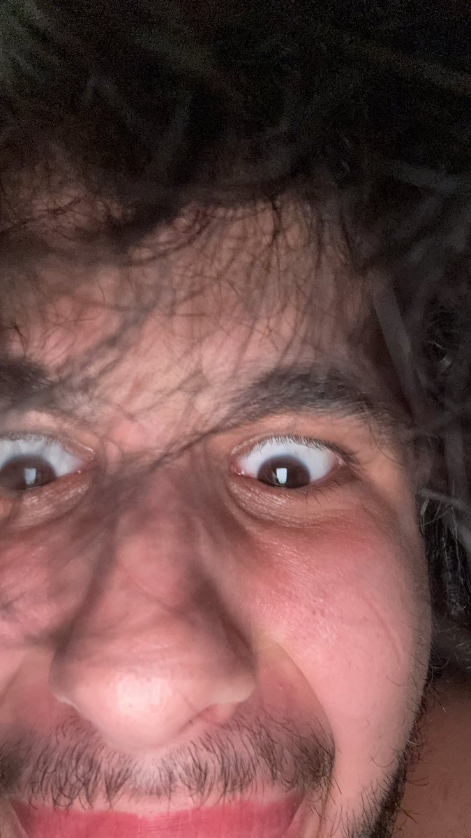 VAROOKUS tweet media