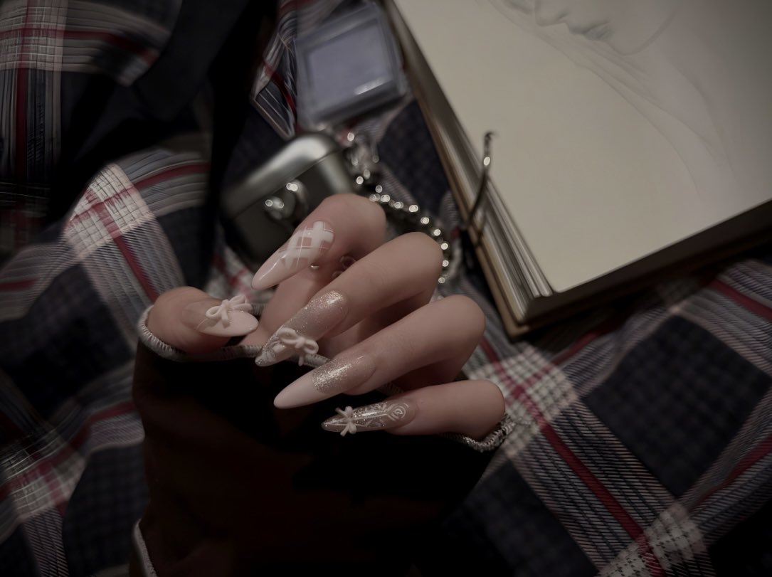 𝒟𝑜 tweet media