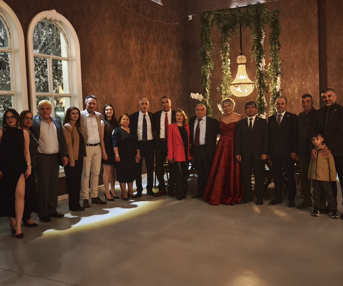 Ankara 1 nolu Şube Yönetim Kurulu Üyemiz Cansever CAN'ın kıymetli oğlunun düğün merasimine katıldık. 
Cansever başkanımıza hayırlı olsun dileklerimizi tekrardan iletiyor, çiftimize ömür boyu mutluluklar diliyoruz. 
<a href="/unipersen/">ÜNİPERSEN</a>