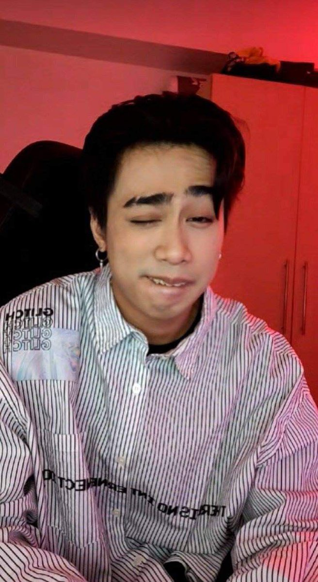 Theo|Grammychella 🌸🎡 tweet media