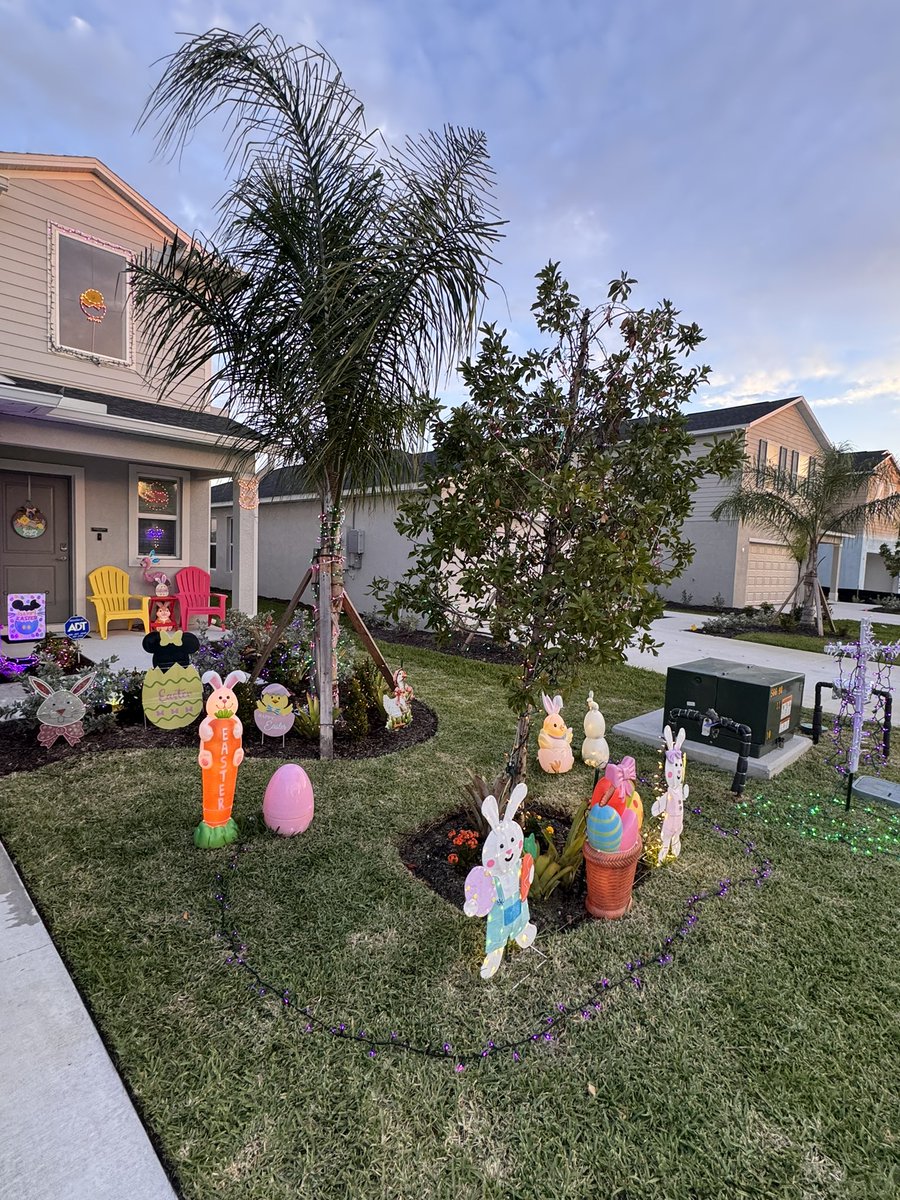 Gardner’s Christmas Wonderland tweet media