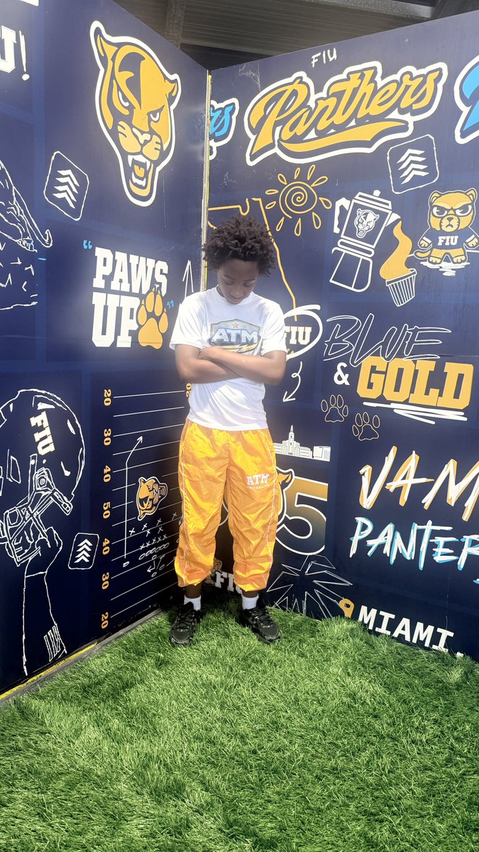 playmarkerk5's tweet photo. Had a great time at FIU GO PANTHERS! @CoachJB_4 https://t.co/qCi2UlUUOi