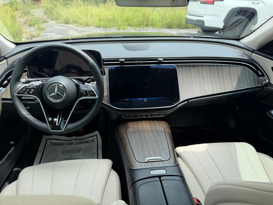 calebautos's tweet image. 2025
Mercedes Benz E350
Foreign Used 
#165M
Abuja
📞 08169802279 WhatsApp or Dm 

Kindly repost for customers 🙏 
#Abujacommunity #Lagos Morayo Boniface Yorubas Chibuzor