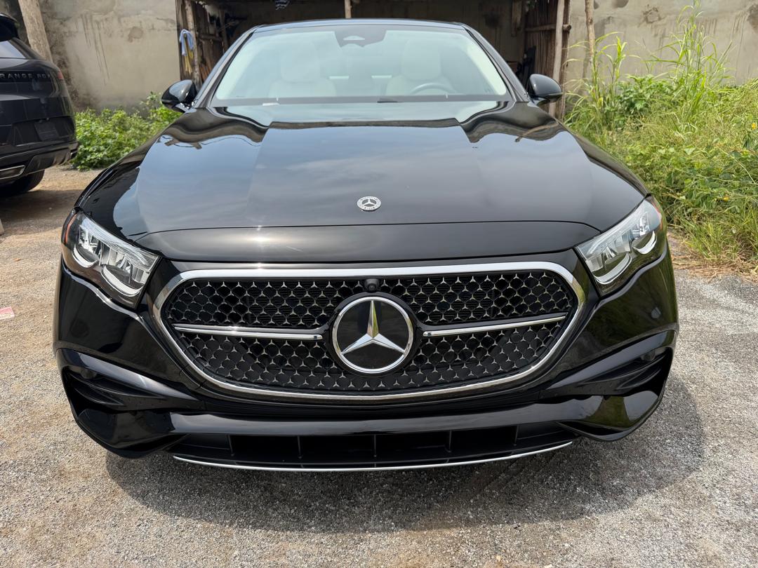 calebautos's tweet image. 2025
Mercedes Benz E350
Foreign Used 
#165M
Abuja
📞 08169802279 WhatsApp or Dm 

Kindly repost for customers 🙏 
#Abujacommunity #Lagos Morayo Boniface Yorubas Chibuzor