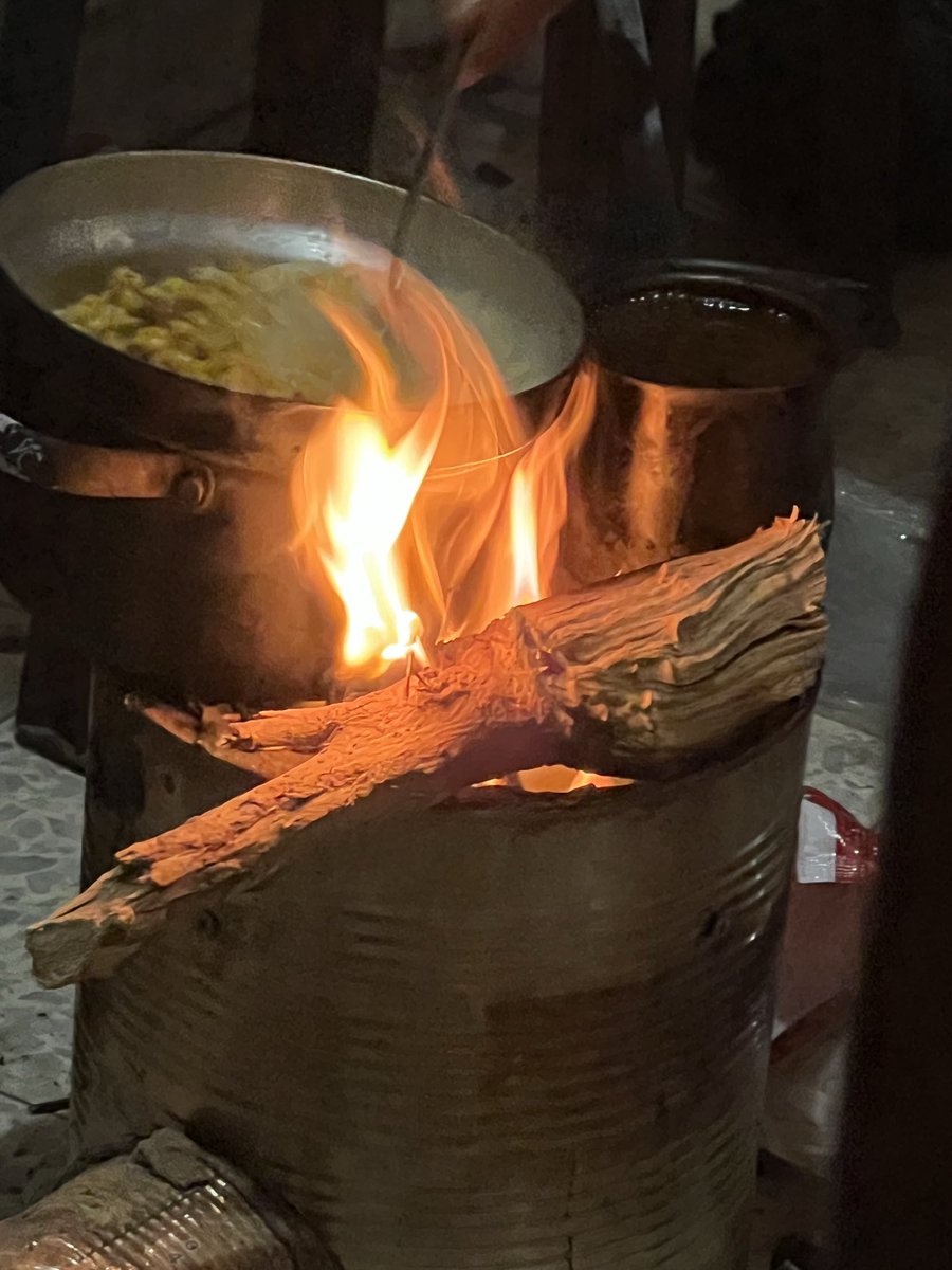 Amna amna tweet media