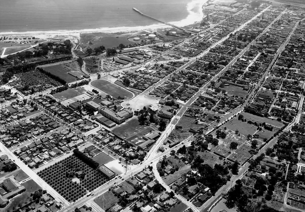 Freeways of Los Angeles tweet media