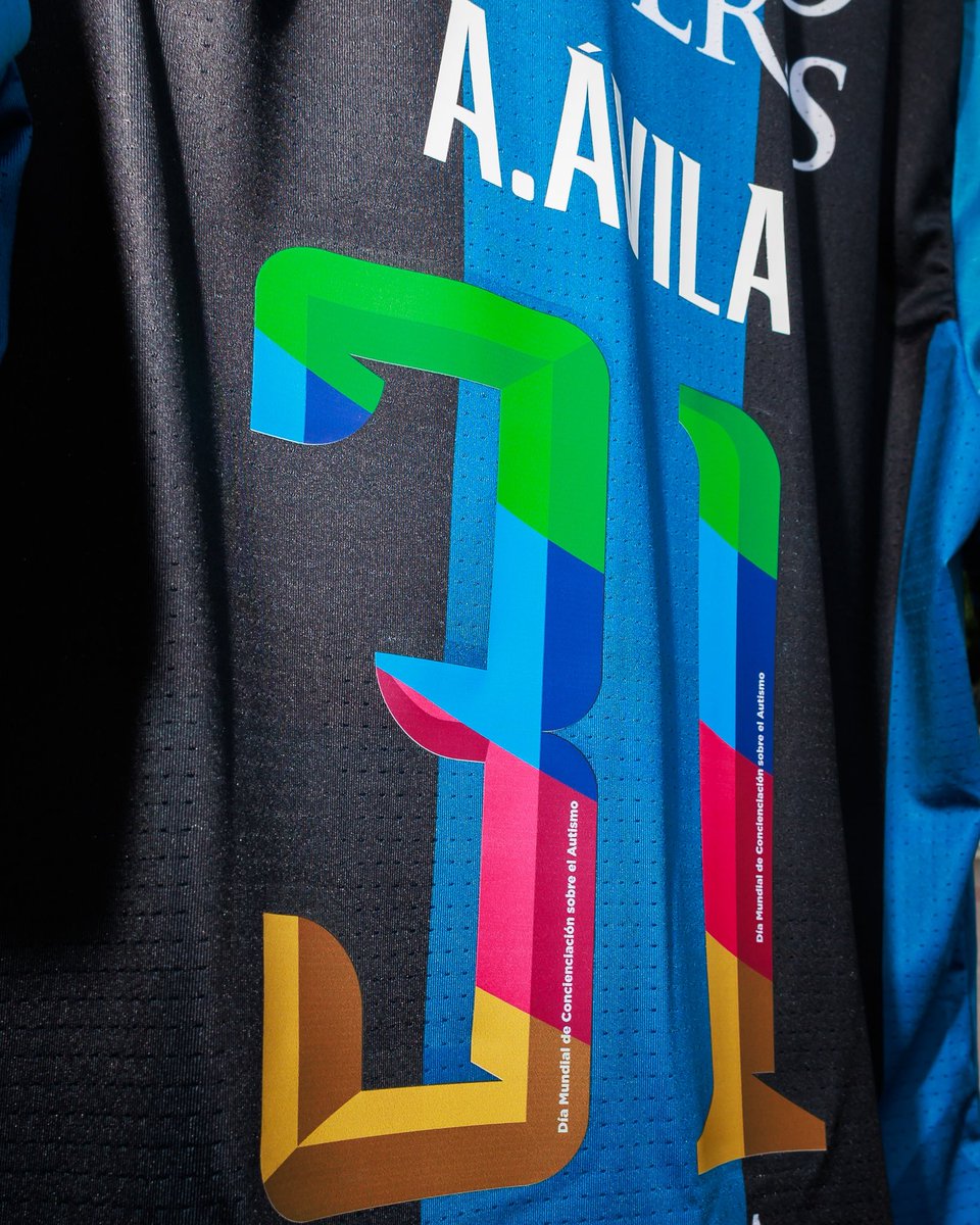 Gallos Blancos 🐓 tweet media