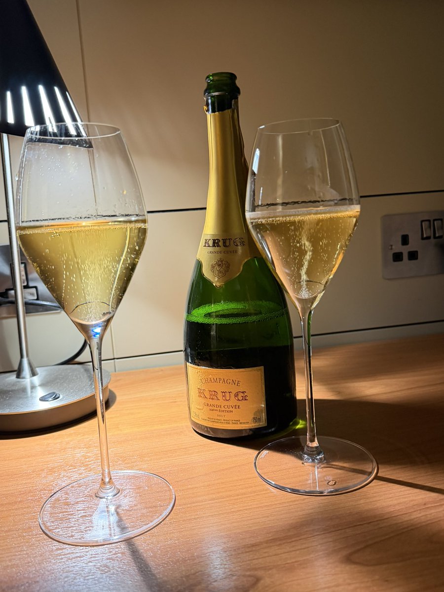 Where's Willy tweet media