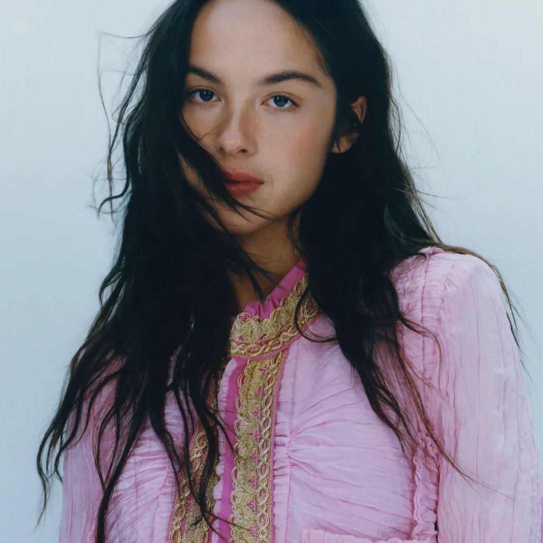 Tracklist tweet media