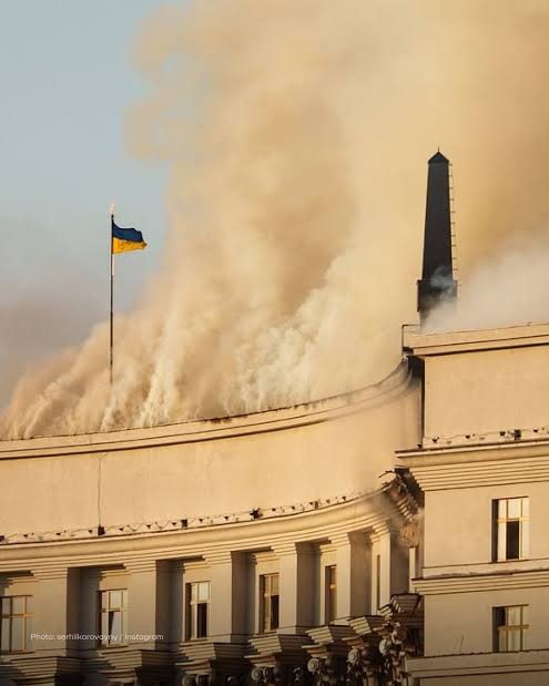 Benjamin tweet media