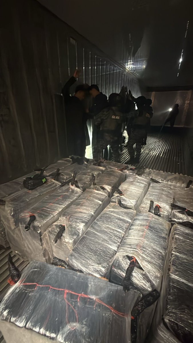 El Libertador 🇪🇨 tweet media