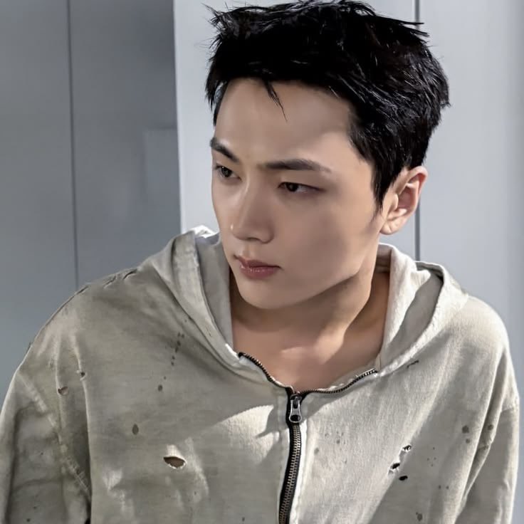 sah 𖤐 sevEN tweet media