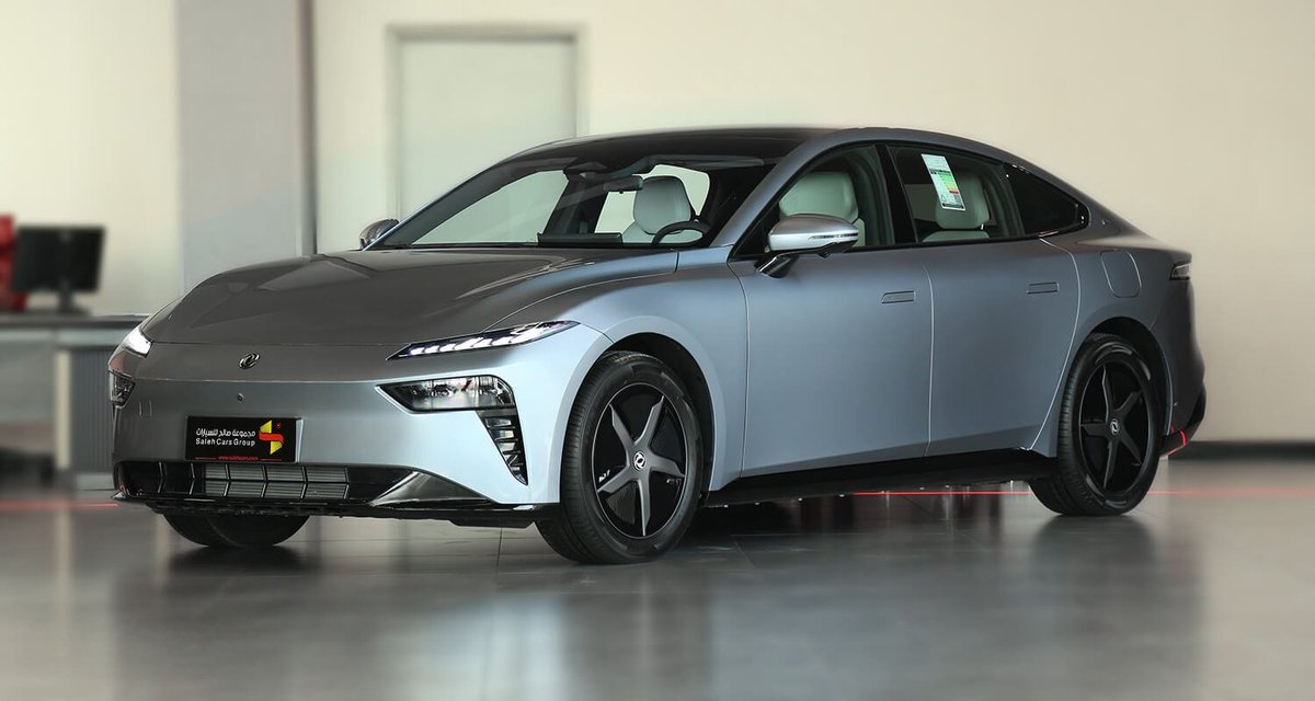 marchlover tweet media