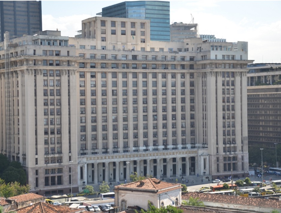 O larpador tweet media