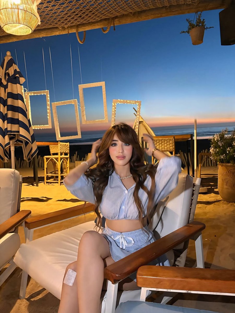 Pretty Mira tweet media