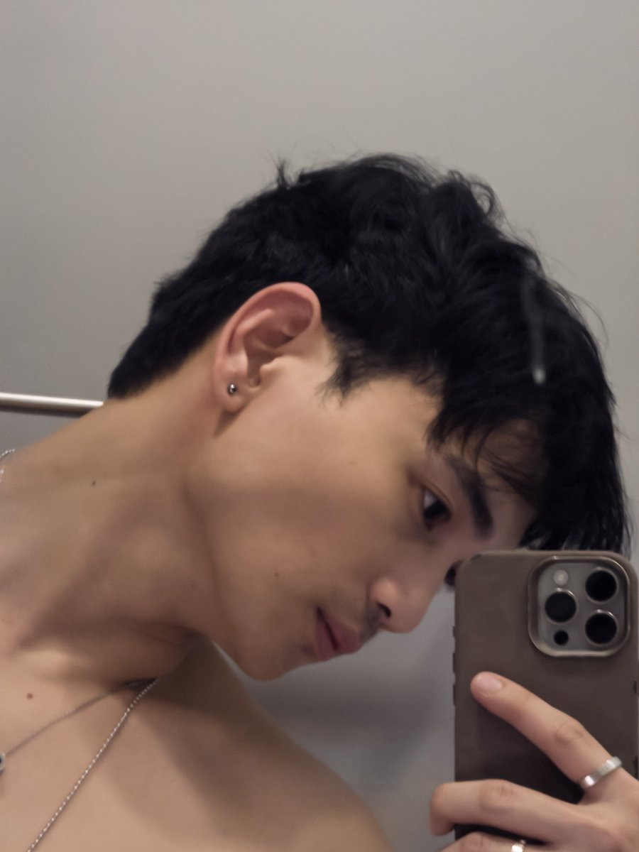 Dingdong Bahan tweet media