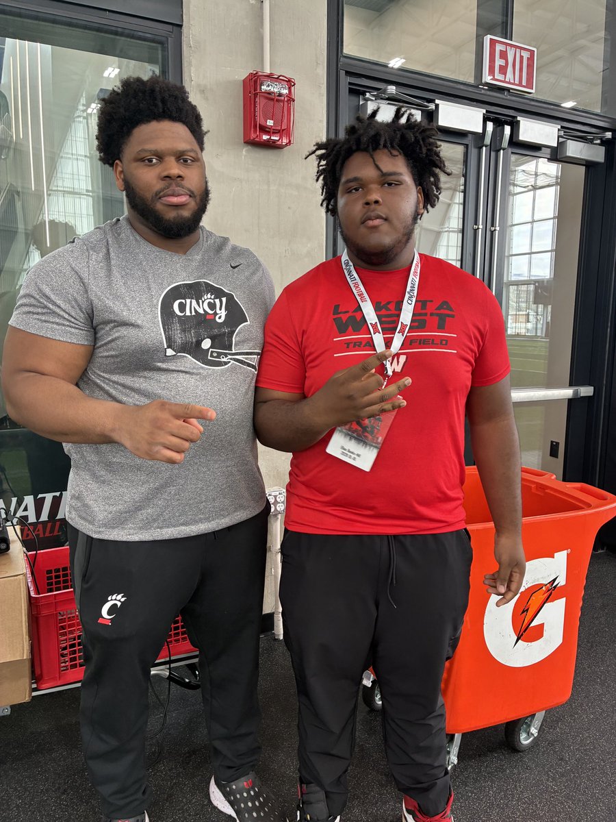 Elias Banks-Hills tweet media