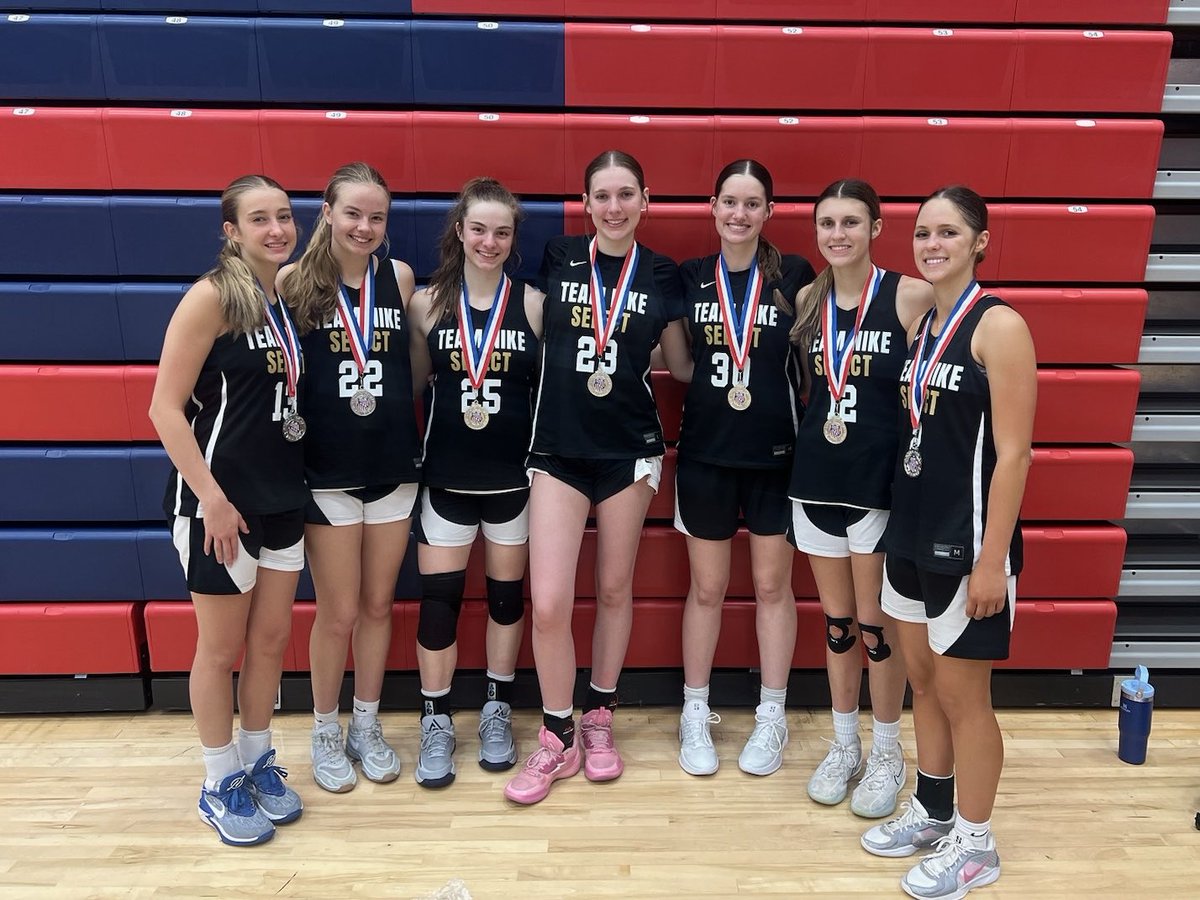 Team Nike Select 2027 tweet media