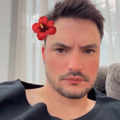 acervofeneto's tweet photo. #NovaFotoDePerfil https://t.co/bfTDLaYtgH