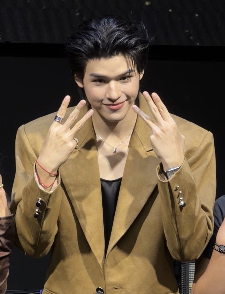 𝗯𝗲𝗻𝘃𝘆 ヅ tweet media