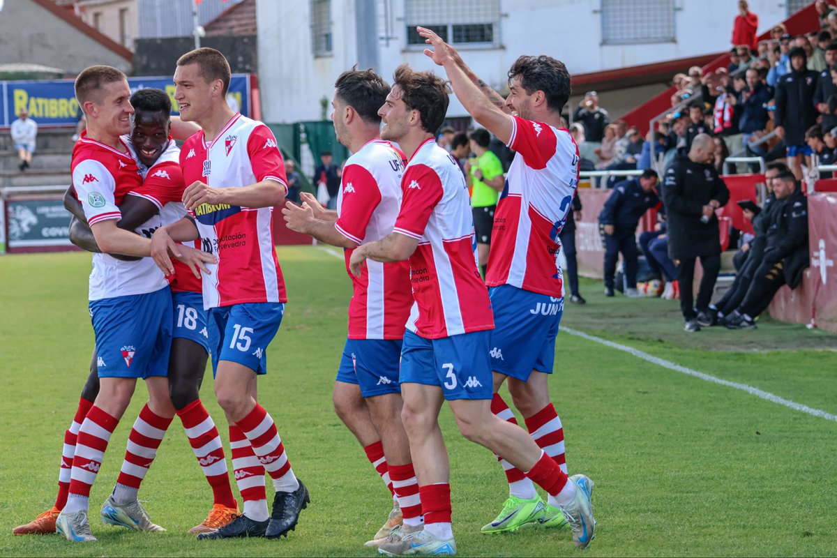 ArosaSCOficial's tweet image. 𝐗𝐗𝐈𝐈𝐈

#SempreArosa #ArosaSC