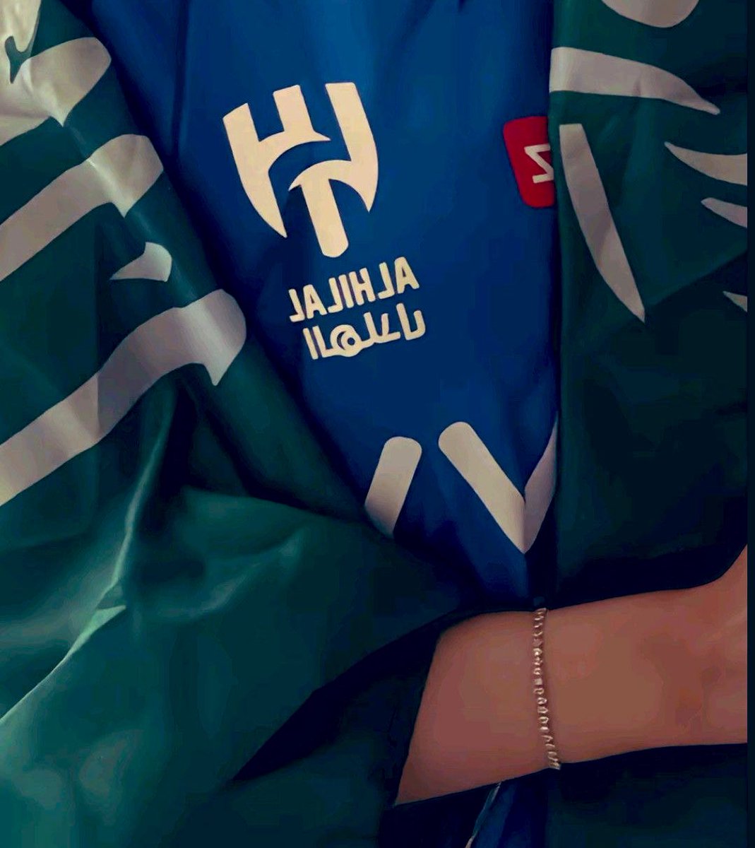 ᵃᵏᵃᵇᵃʳ tweet media