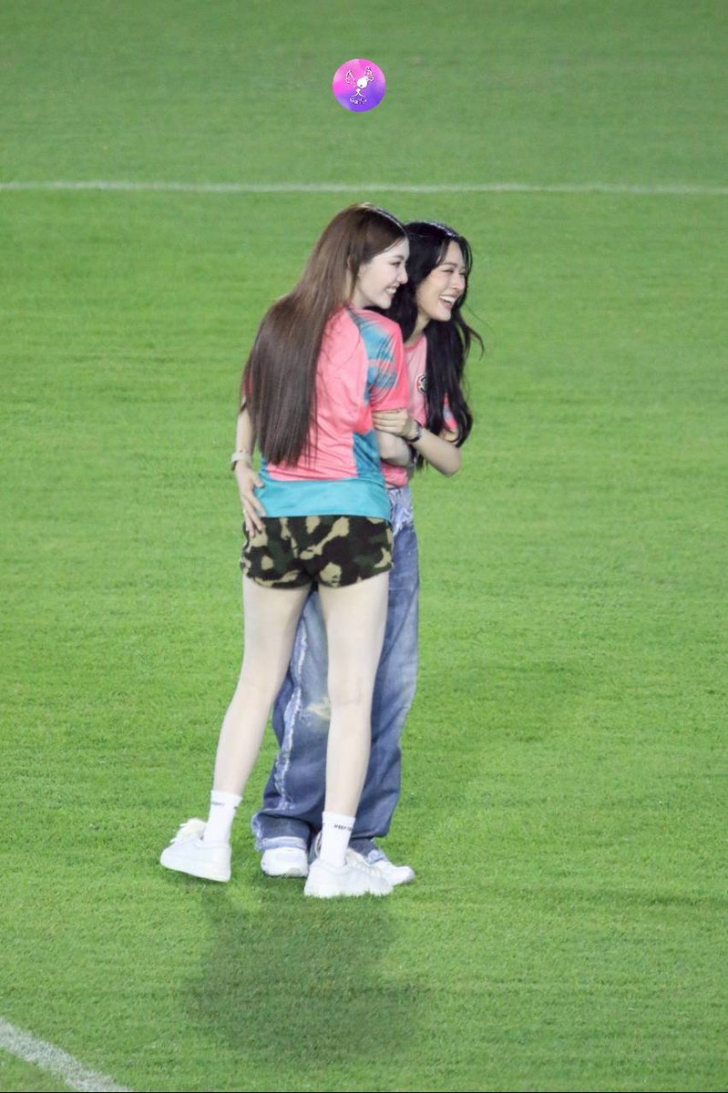 LingOrm_BaseHouse tweet media