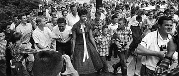 أرض الذكريات tweet media