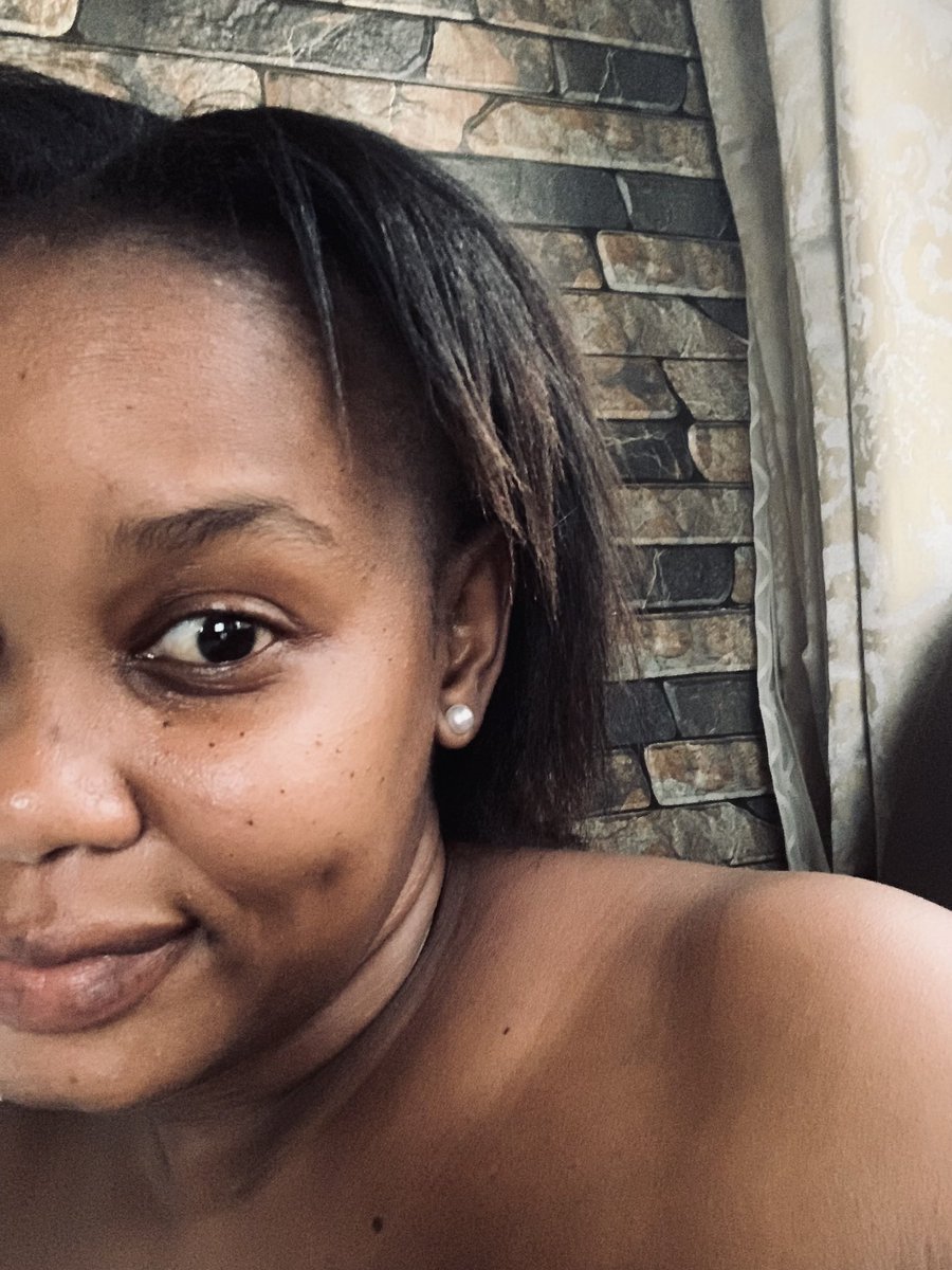 queen_sinegugu's tweet photo. Sikhona 🙃 https://t.co/fIbgNnAOuB