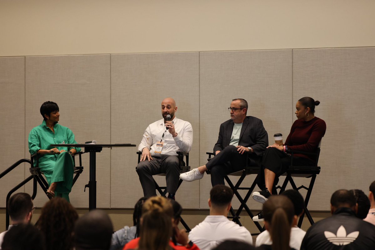 Women’s Basketball Coaches Association tweet media