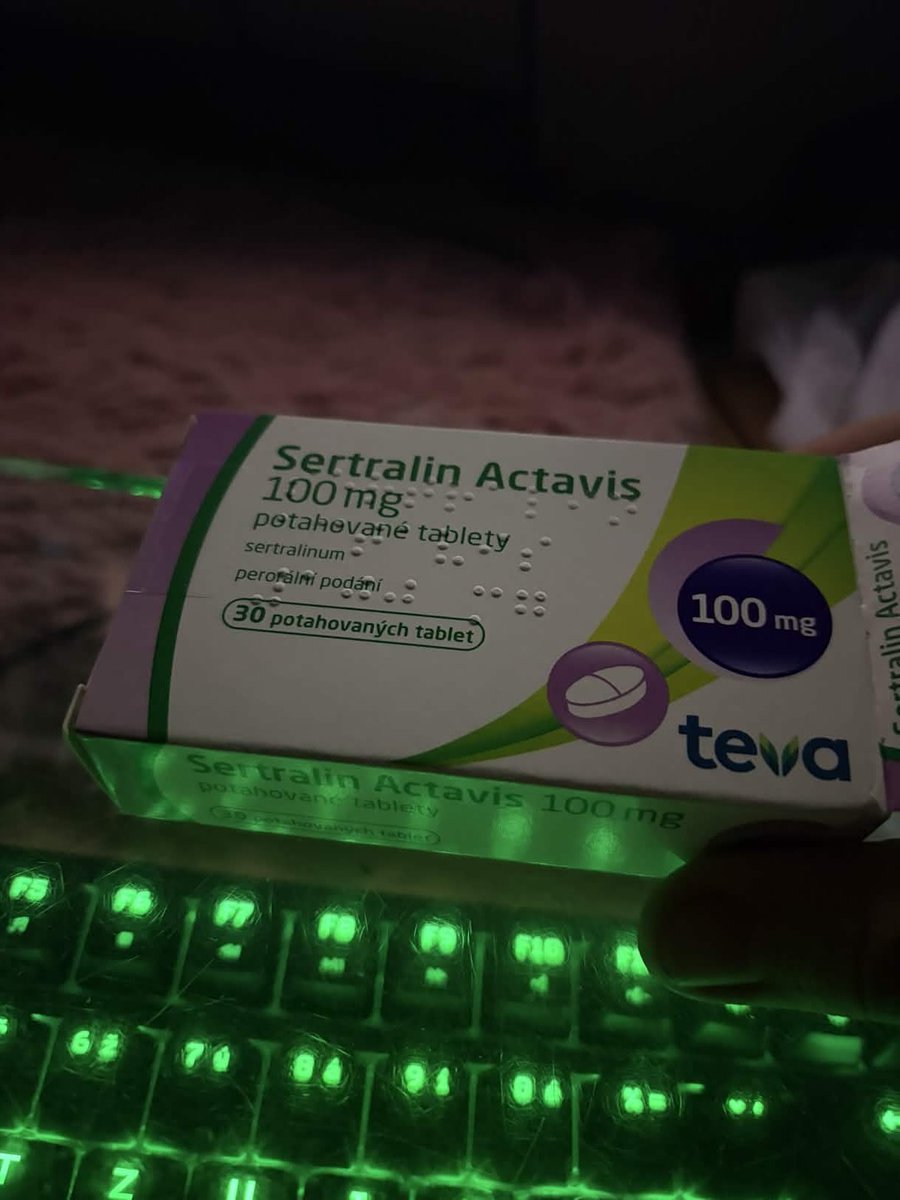 AniUzNevim tweet media