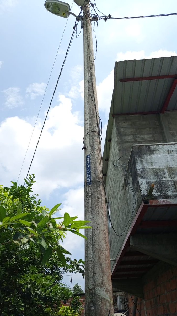 gabquimis's tweet photo. @CNEL_EP  @servicioscnelep  #UNMLG en el Triunfo sin energía Cda San Rafael paso Lateral 
Contacto 096 811 5074 cuenta contrato 200042900114  persiste la novedad https://t.co/omIP36XliS