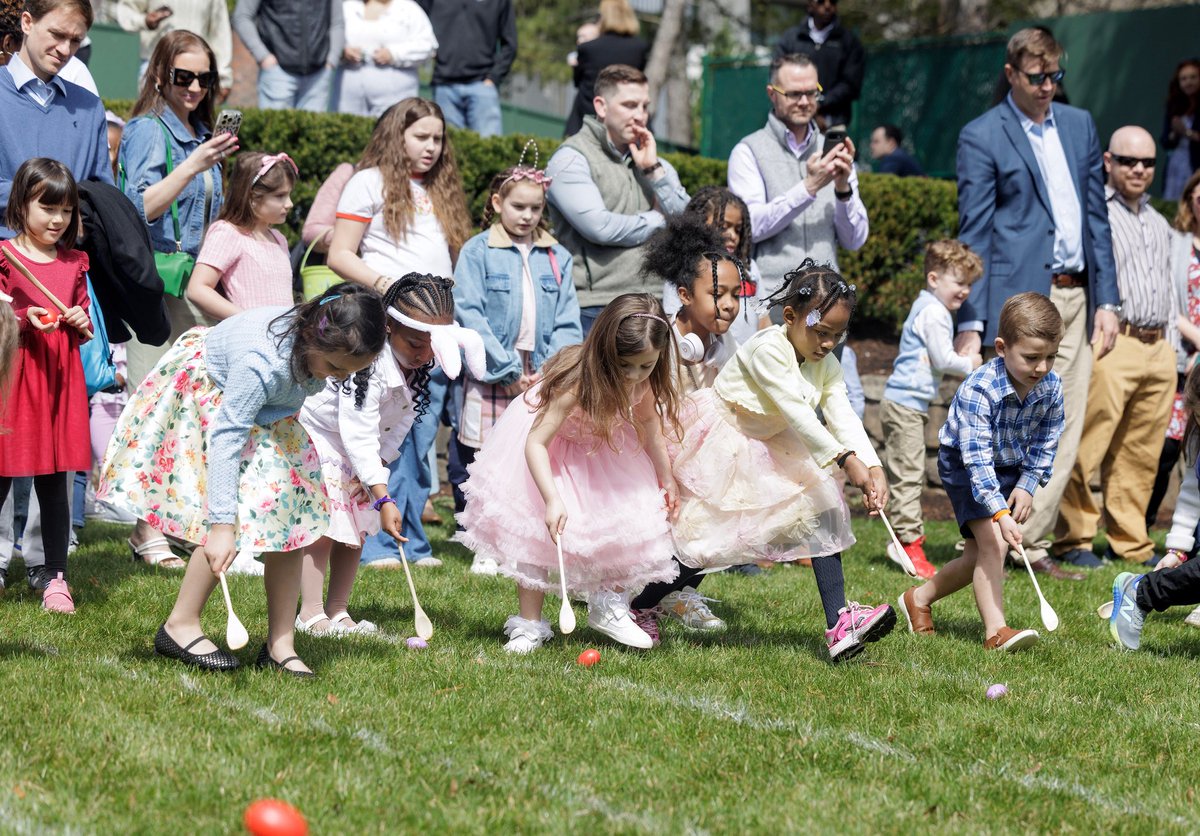 Governor Kathy Hochul tweet media