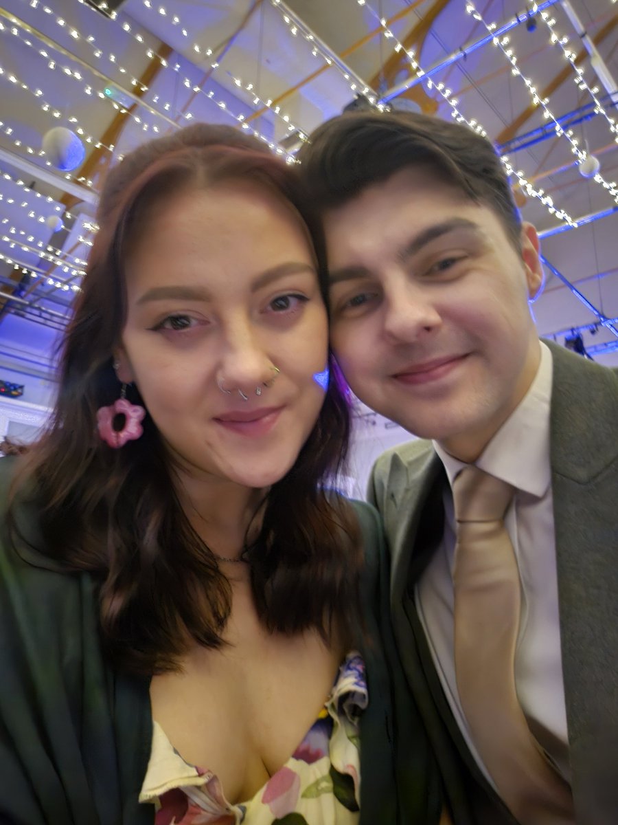 JonathanKellyJr's tweet photo. Reception with the love of my life 💗💗💗 https://t.co/cVv4e5ytWN