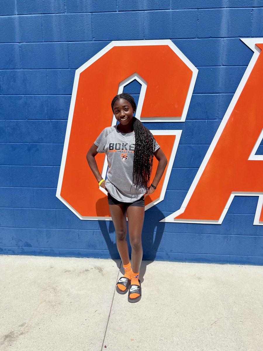 ZamiyahBrown29's tweet photo. Day 2 at #FloridaRelays! I will be running the 4x400m. Let’s go Noles!!

#tracklife #highschooltrack #d1bound #freahmanyear https://t.co/Q12ParFh2L