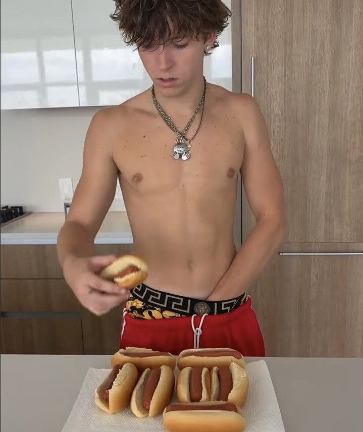 montoya 10k? tweet media