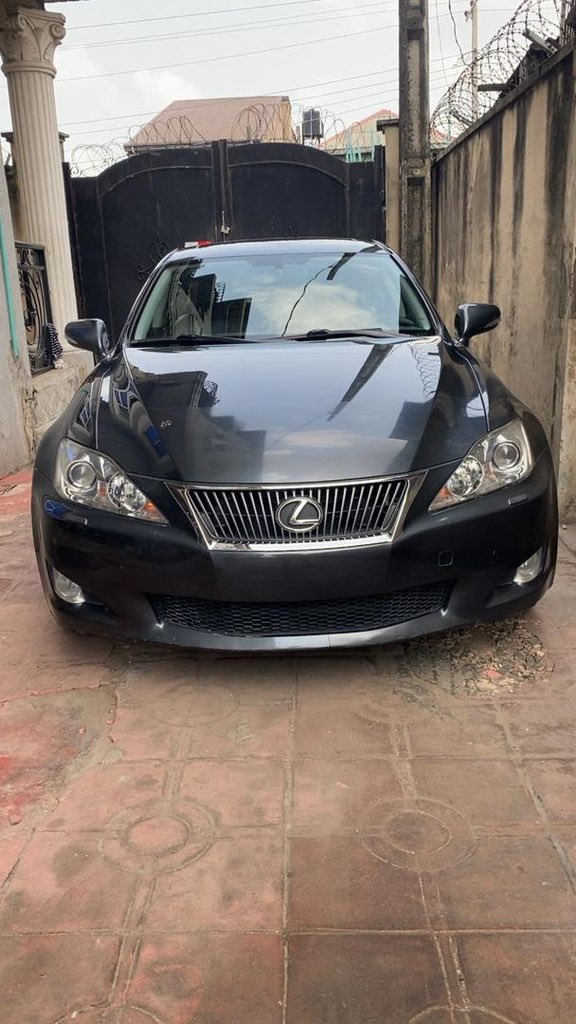 B¹G ZIM tweet media