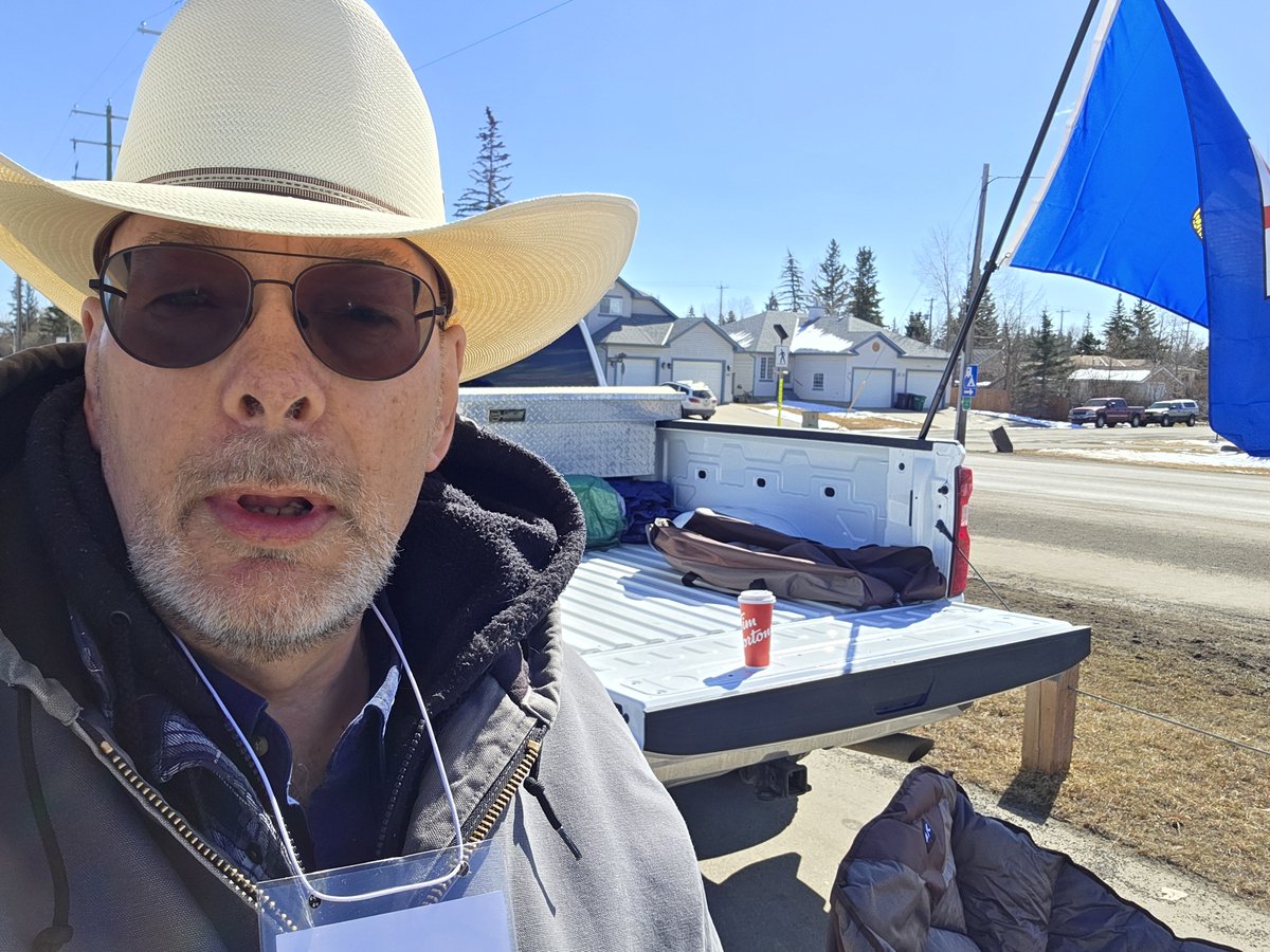 Retired Mike tweet media