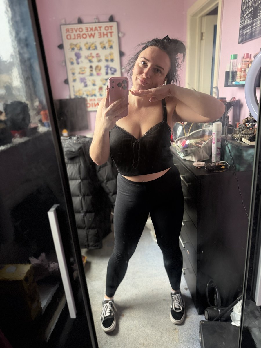 Oh hey public twitter 👋 

I’m back…