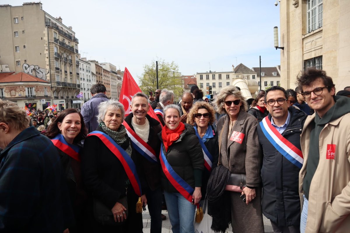 Lucie Castets tweet media