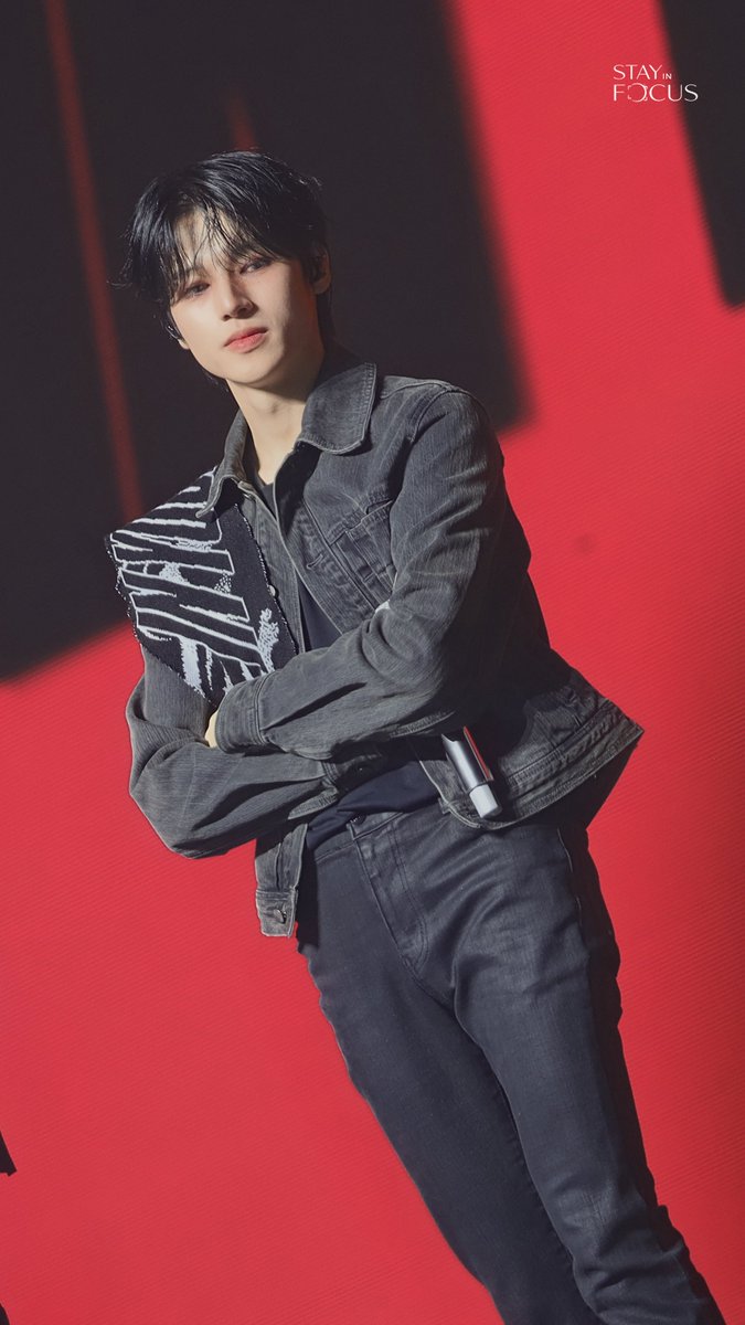 STAY IN FOCUS tweet media