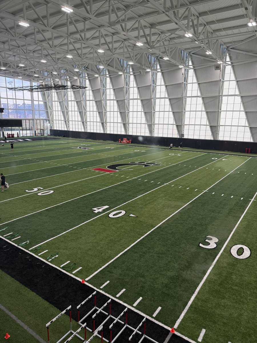 Elias Banks-Hills tweet media