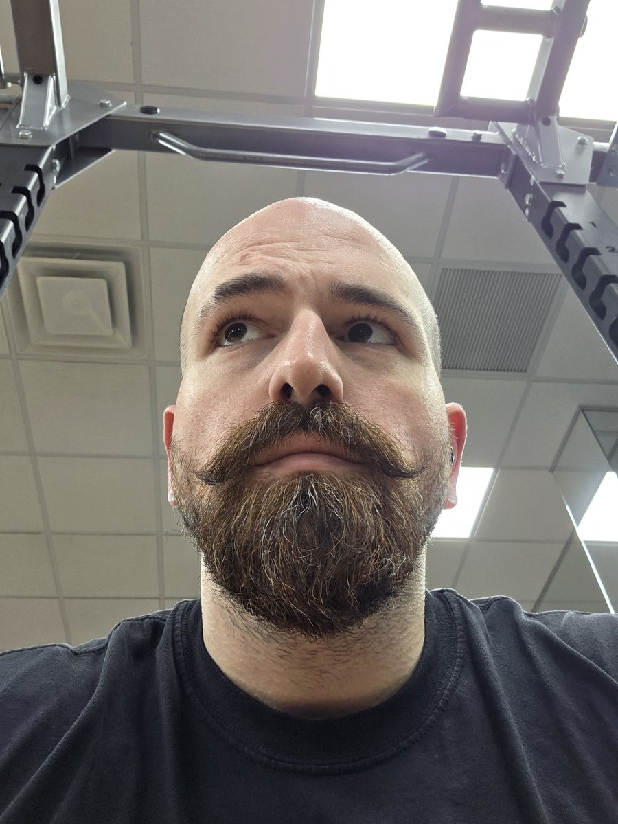 𝕭𝖆𝖒 𝕾𝖚𝖑𝖑𝖎𝖛𝖆𝖓 tweet media