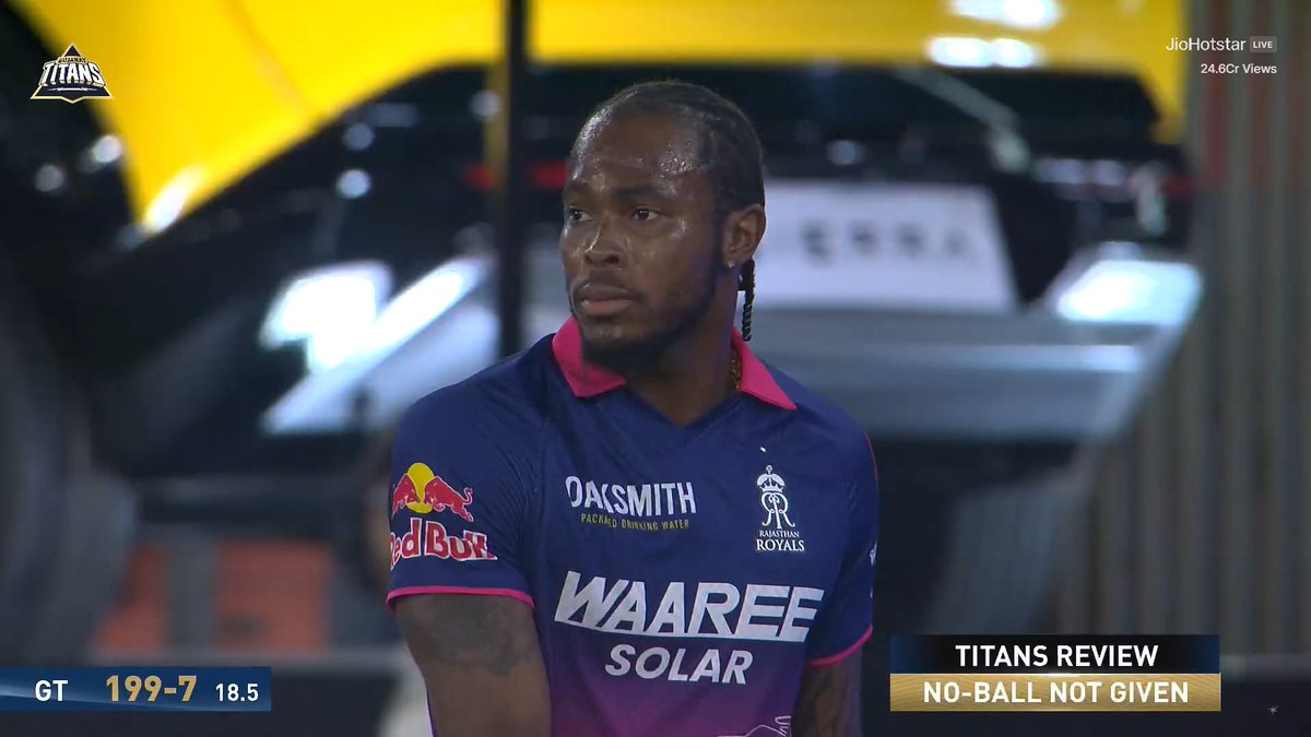 BuzzFusion tweet media